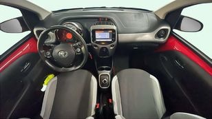 Toyota Aygo 1.0 70 x-play 51 kW (69 CV)