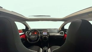 Toyota Aygo 1.0 70 x-play 51 kW (69 CV)