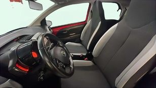 Toyota Aygo 1.0 70 x-play 51 kW (69 CV)