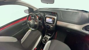 Toyota Aygo 1.0 70 x-play 51 kW (69 CV)