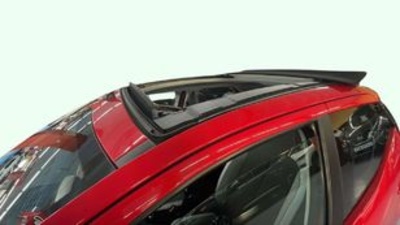 Toyota Aygo 1.0 70 x-play 51 kW (69 CV) Toyota Aygo 1.0 70 x-play 51 kW (69 CV)