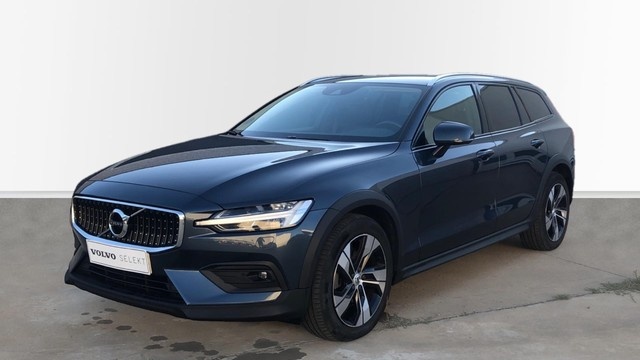 VolvoV60 Cross Country B4 D AWD Pro Auto 145 kW (197 CV)
