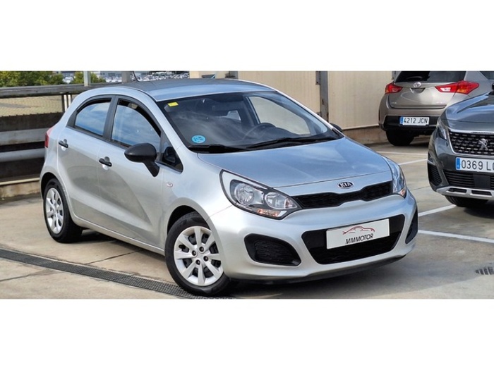 KiaRio 1.2 CVVT Concept 63 kW (85 CV) Vehículo usado en Barcelona - 3 KiaRio 1.2 CVVT Concept 63 kW (85 CV) Vehículo usado en Barcelona - 3