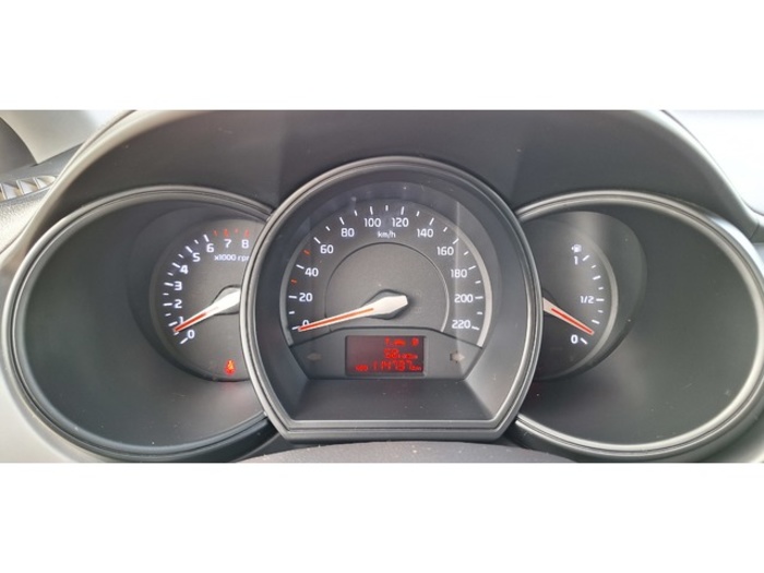 KiaRio 1.2 CVVT Concept 63 kW (85 CV) Vehículo usado en Barcelona - 12 KiaRio 1.2 CVVT Concept 63 kW (85 CV) Vehículo usado en Barcelona - 12