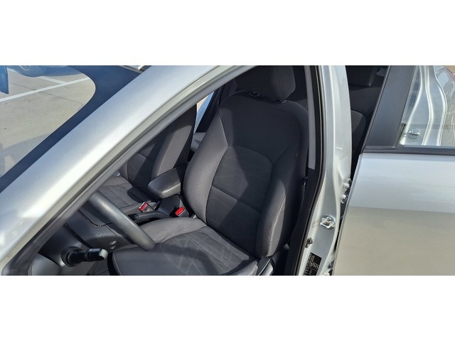 KiaRio 1.2 CVVT Concept 63 kW (85 CV) Vehículo usado en Barcelona - 20