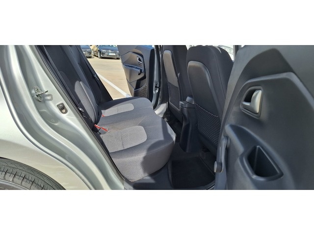 KiaRio 1.2 CVVT Concept 63 kW (85 CV) Vehículo usado en Barcelona - 24