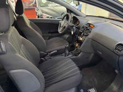 Opel Corsa 1.4 Color Edition 74 kW (100 CV) Opel Corsa 1.4 Color Edition 74 kW (100 CV)