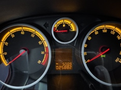 Opel Corsa 1.4 Color Edition 74 kW (100 CV) Opel Corsa 1.4 Color Edition 74 kW (100 CV)