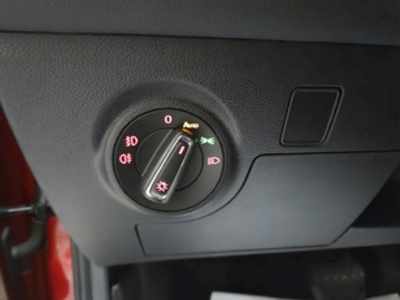 SEAT Arona 1.0 TSI Ecomotive FR Edition DSG 85 kW (115 CV) SEAT Arona 1.0 TSI Ecomotive FR Edition DSG 85 kW (115 CV)