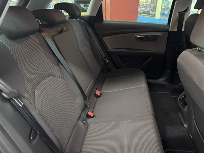 SEATLeón ST 1.5 EcoTSI S&S FR Fast Edition Plus DSG 110 kW (150 CV) Vehículo usado en Barcelona - 8 SEATLeón ST 1.5 EcoTSI S&S FR Fast Edition Plus DSG 110 kW (150 CV) Vehículo usado en Barcelona - 8