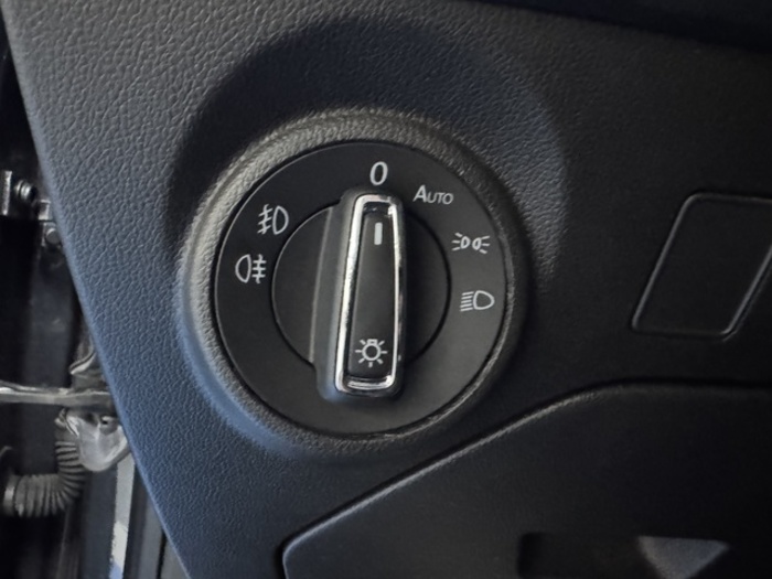 SEATLeón ST 1.5 EcoTSI S&S FR Fast Edition Plus DSG 110 kW (150 CV) Vehículo usado en Barcelona - 16 SEATLeón ST 1.5 EcoTSI S&S FR Fast Edition Plus DSG 110 kW (150 CV) Vehículo usado en Barcelona - 16