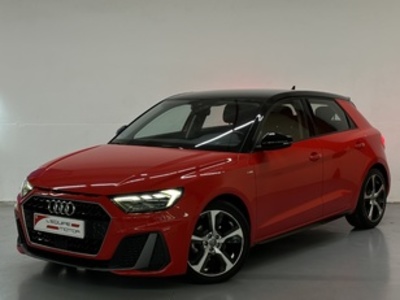Audi A1 Sportback S line 30 TFSI 85 kW (116 CV) S tronic Audi A1 Sportback S line 30 TFSI 85 kW (116 CV) S tronic