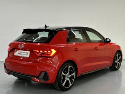 Audi A1 Sportback S line 30 TFSI 85 kW (116 CV) S tronic Audi A1 Sportback S line 30 TFSI 85 kW (116 CV) S tronic