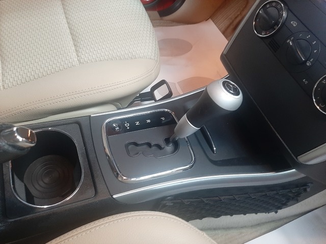 Mercedes-BenzClase B B 200 100 kW (136 CV) Vehículo usado en Barcelona - 3