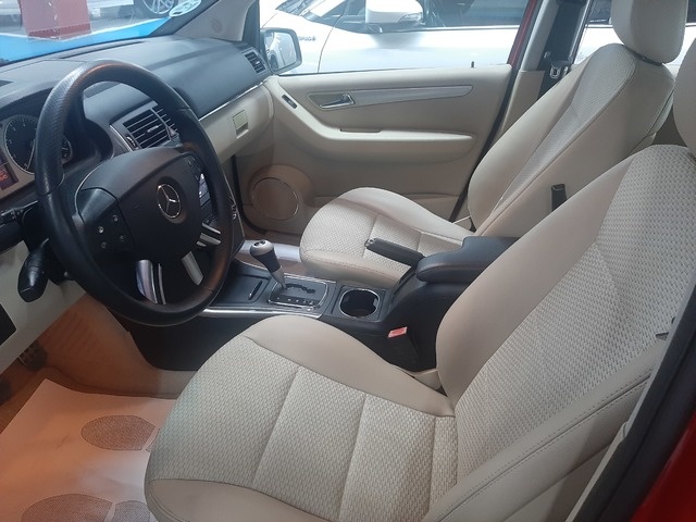 Mercedes-BenzClase B B 200 100 kW (136 CV) Vehículo usado en Barcelona - 5