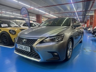Lexus CT 200h Luxury 100 kW (136 CV) Lexus CT 200h Luxury 100 kW (136 CV)