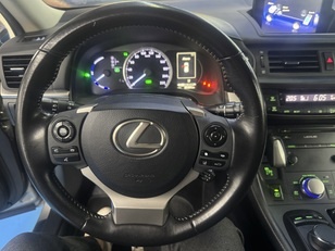 Lexus CT 200h Luxury 100 kW (136 CV)