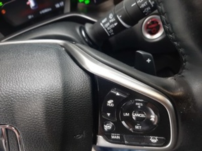 Honda CR-V 2.0 i-MMD Executive 4x4 135 kW (184 CV) Honda CR-V 2.0 i-MMD Executive 4x4 135 kW (184 CV)