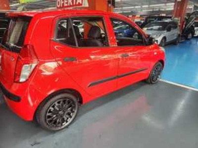 Hyundai i10 1.1 Style 49 kW (66 CV) Hyundai i10 1.1 Style 49 kW (66 CV)