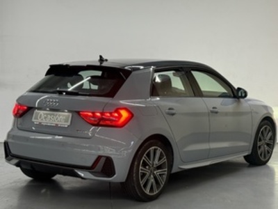 Audi A1 Sportback S line 30 TFSI 81 kW (110 CV) S tronic Audi A1 Sportback S line 30 TFSI 81 kW (110 CV) S tronic