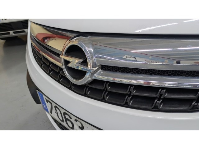 OpelCorsa 1.2 Selective 63 kW (85 CV) Vehículo usado en Barcelona - 9