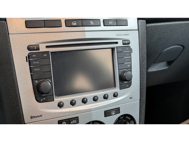 OpelCorsa 1.2 Selective 63 kW (85 CV) Vehículo usado en Barcelona - 17