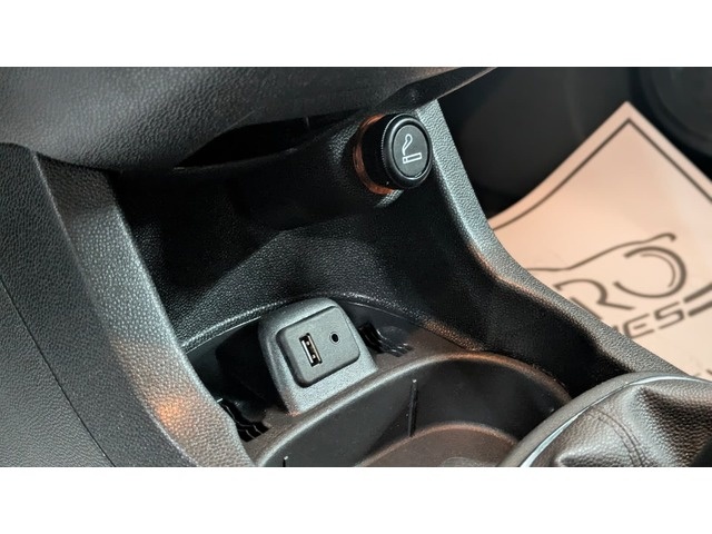 OpelCorsa 1.2 Selective 63 kW (85 CV) Vehículo usado en Barcelona - 19