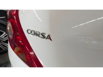 Opel Corsa 1.2 Selective 63 kW (85 CV) Opel Corsa 1.2 Selective 63 kW (85 CV)