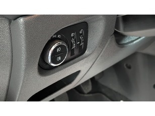 Opel Corsa 1.2 Selective 63 kW (85 CV)