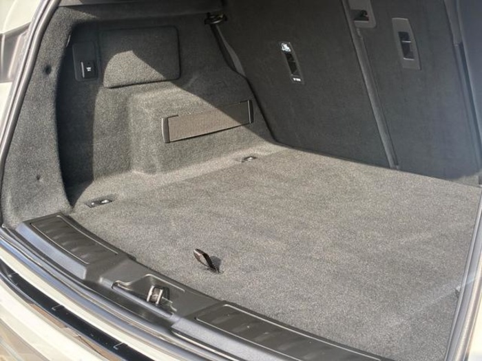 Land RoverRange Rover Evoque D150 S 4WD Auto 110 kW (150 CV) Vehículo usado en Barcelona - 37 Land RoverRange Rover Evoque D150 S 4WD Auto 110 kW (150 CV) Vehículo usado en Barcelona - 37