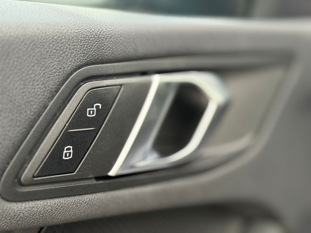 BMWSerie 1 116d 85 kW (116 CV) Vehículo usado en Barcelona - 29