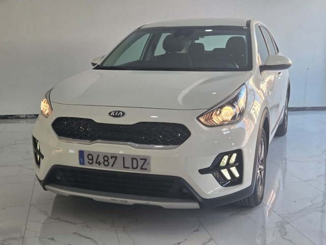 KiaNiro 1.6 GDi HEV Concept 104 kW (141 CV) Vehículo usado en Barcelona - 4