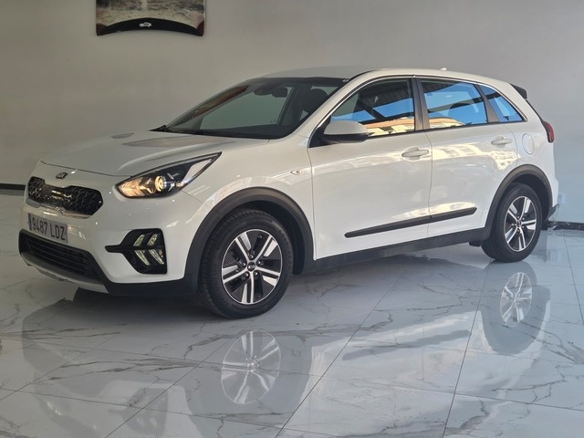 KiaNiro 1.6 GDi HEV Concept 104 kW (141 CV) Vehículo usado en Barcelona - 6