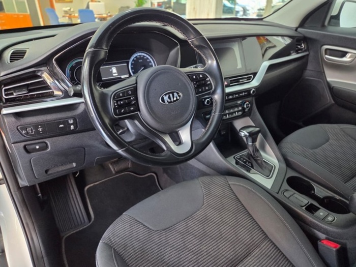 KiaNiro 1.6 GDi HEV Concept 104 kW (141 CV) Vehículo usado en Barcelona - 18 KiaNiro 1.6 GDi HEV Concept 104 kW (141 CV) Vehículo usado en Barcelona - 18