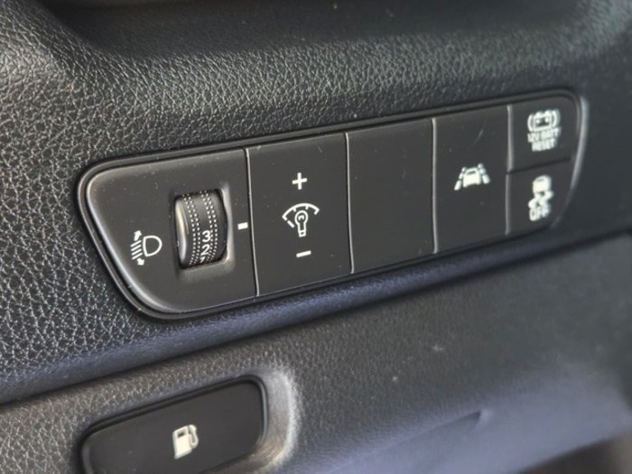 KiaNiro 1.6 GDi HEV Concept 104 kW (141 CV) Vehículo usado en Barcelona - 26 KiaNiro 1.6 GDi HEV Concept 104 kW (141 CV) Vehículo usado en Barcelona - 26