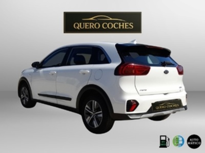 Kia Niro 1.6 GDi HEV Concept 104 kW (141 CV) Kia Niro 1.6 GDi HEV Concept 104 kW (141 CV)
