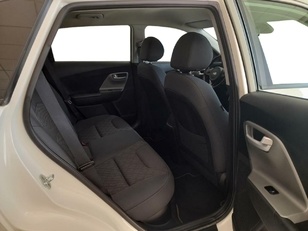 Kia Niro 1.6 GDi HEV Concept 104 kW (141 CV)