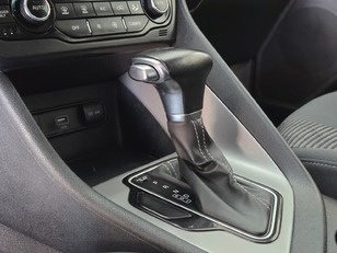 Kia Niro 1.6 GDi HEV Concept 104 kW (141 CV)