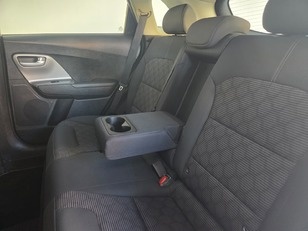 Kia Niro 1.6 GDi HEV Concept 104 kW (141 CV)