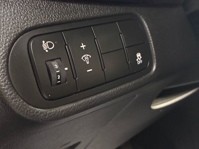 KiaCarens 1.6 GDi Drive 99 kW (135 CV) Vehículo usado en Barcelona - 31