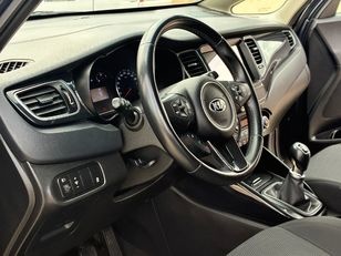 Kia Carens 1.6 GDi Drive 99 kW (135 CV) Kia Carens 1.6 GDi Drive 99 kW (135 CV)