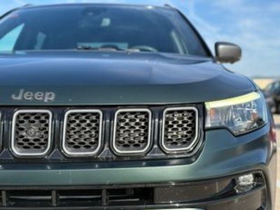 Jeep Compass 1.3 Gse T4 80th Aniversario MT FWD 110 kW (150 CV) Jeep Compass 1.3 Gse T4 80th Aniversario MT FWD 110 kW (150 CV)