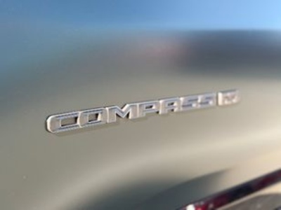Jeep Compass 1.3 Gse T4 80th Aniversario MT FWD 110 kW (150 CV) Jeep Compass 1.3 Gse T4 80th Aniversario MT FWD 110 kW (150 CV)