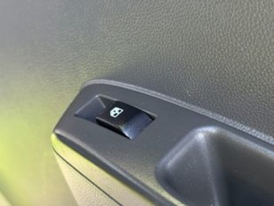 Chevrolet Spark 1.2 16v LS+ 60 kW (81 CV) Chevrolet Spark 1.2 16v LS+ 60 kW (81 CV)