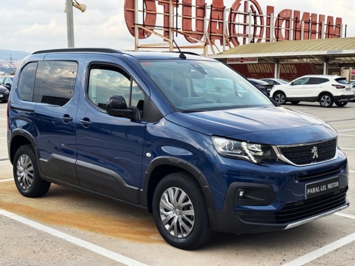 PeugeotRifter BlueHDi 100 Allure Standard 73 kW (100 CV) Vehículo usado en Barcelona - 1 PeugeotRifter BlueHDi 100 Allure Standard 73 kW (100 CV) Vehículo usado en Barcelona - 1