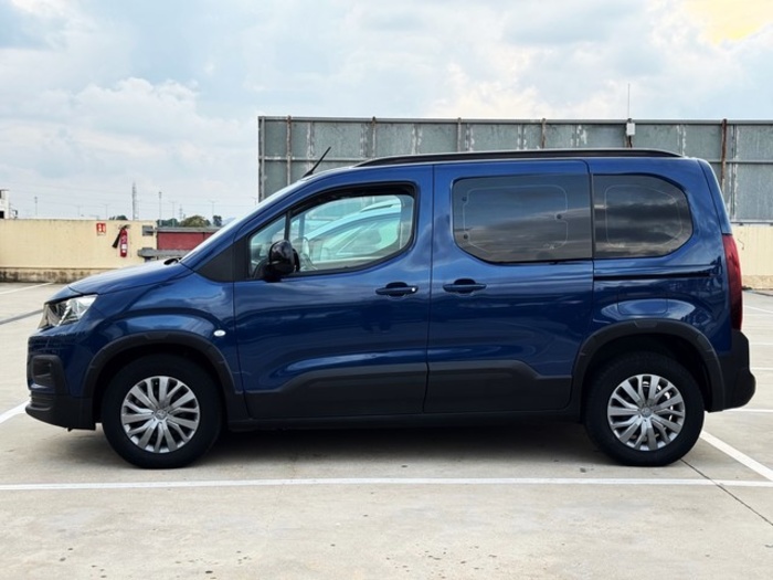 PeugeotRifter BlueHDi 100 Allure Standard 73 kW (100 CV) Vehículo usado en Barcelona - 9 PeugeotRifter BlueHDi 100 Allure Standard 73 kW (100 CV) Vehículo usado en Barcelona - 9