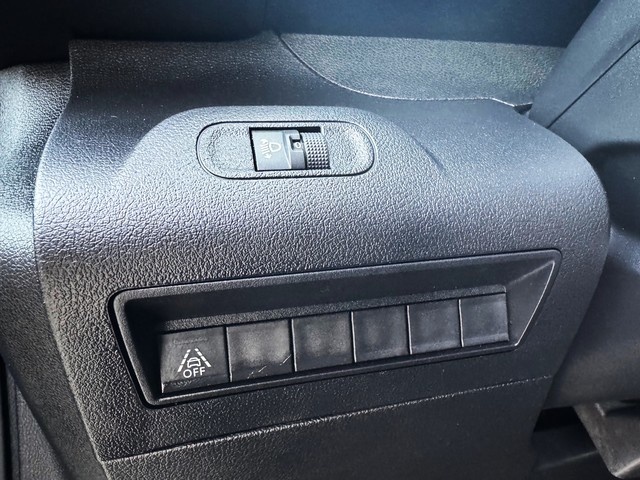 PeugeotRifter BlueHDi 100 Allure Standard 73 kW (100 CV) Vehículo usado en Barcelona - 12