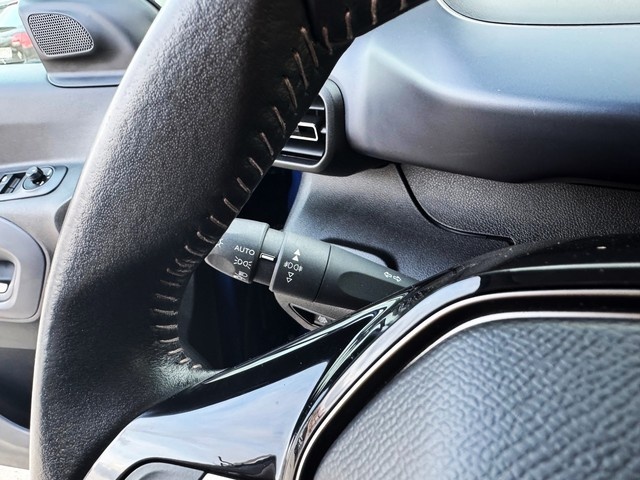 PeugeotRifter BlueHDi 100 Allure Standard 73 kW (100 CV) Vehículo usado en Barcelona - 14