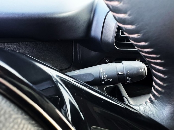 PeugeotRifter BlueHDi 100 Allure Standard 73 kW (100 CV) Vehículo usado en Barcelona - 18 PeugeotRifter BlueHDi 100 Allure Standard 73 kW (100 CV) Vehículo usado en Barcelona - 18