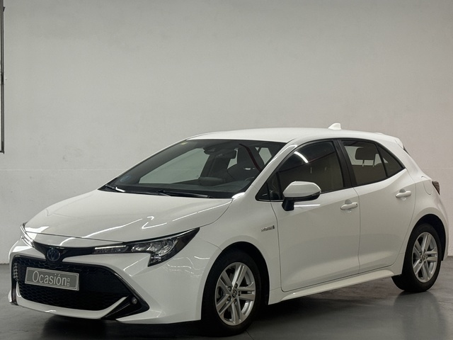 ToyotaCorolla 1.8 125H Business Plus E-CVT 90 kW (122 CV) Vehículo usado en Barcelona - 3 ToyotaCorolla 1.8 125H Business Plus E-CVT 90 kW (122 CV) Vehículo usado en Barcelona - 3